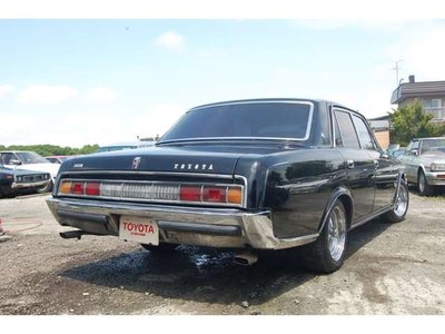 TOYOTA CENTURY - 5
