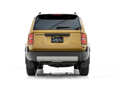 TOYOTA LAND CRUISER 250 - 7