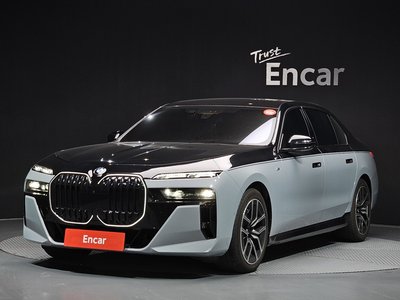 BMW 7 SERIES - 1