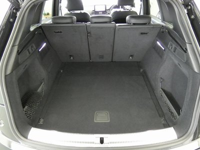 2025 AUDI Q5 photo 9