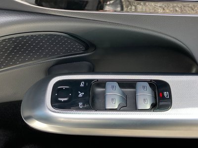 2025 Mercedes-BENZ E-CLASS — миниатюра 19