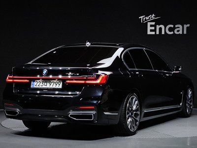 صورة 3 لـ 2021 BMW 7 SERIES