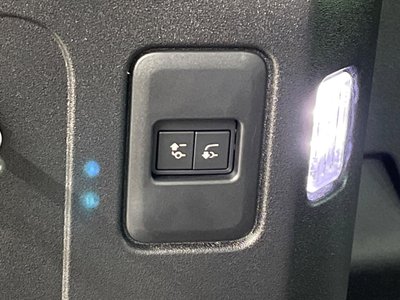 2023 LAND Rover DEFENDER 缩略图 60