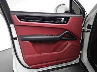 2020 Porsche CAYENNE 缩略图 15