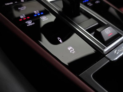 2020 Porsche CAYENNE 缩略图 23