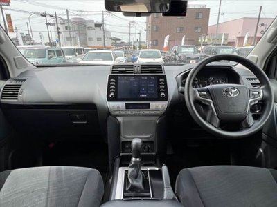 TOYOTA LAND CRUISER - 2