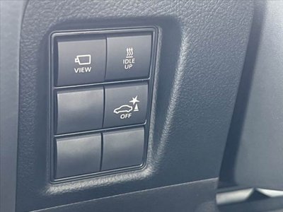 TOYOTA LAND CRUISER - 7