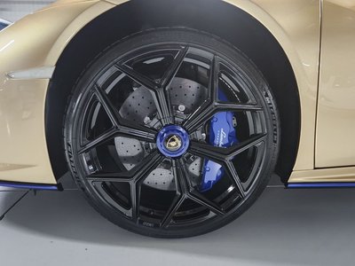 LAMBORGHINI HURACAN - 6