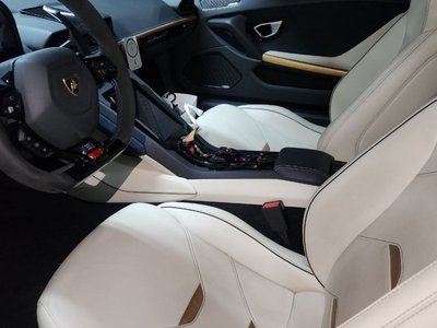 LAMBORGHINI HURACAN - 5