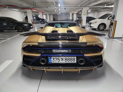 LAMBORGHINI HURACAN - 3