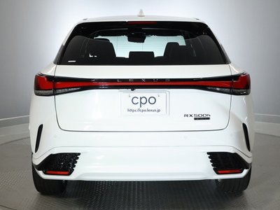 صورة 6 لـ 2023 Lexus RX