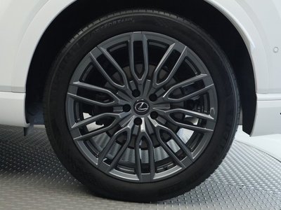 صورة مصغرة 11 لـ 2023 Lexus RX