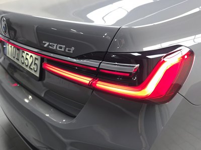 BMW 7 SERIES - 10