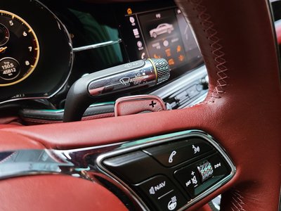 BENTLEY FLYING SPUR - 8