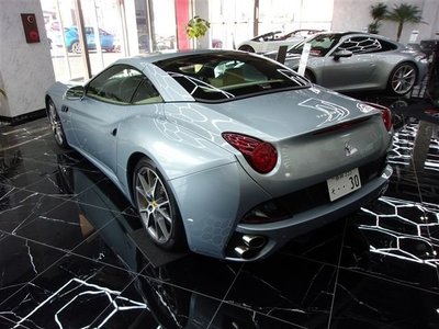 FERRARI CALIFORNIA - 5