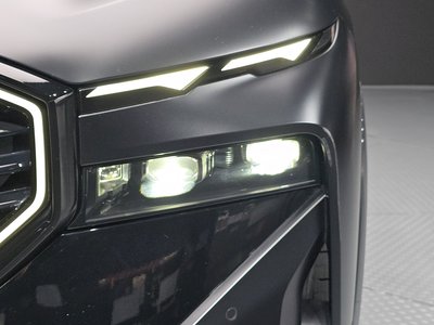 2023 BMW XM photo 9