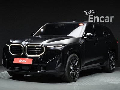 2023 BMW XM photo 1