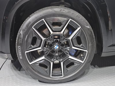 2023 BMW XM photo 6
