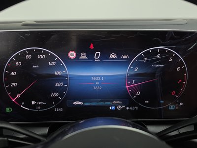 MERCEDES-BENZ GLC - 8