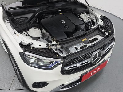 MERCEDES-BENZ GLC - 7