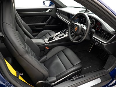 صورة مصغرة 76 لـ 2020 Porsche 911
