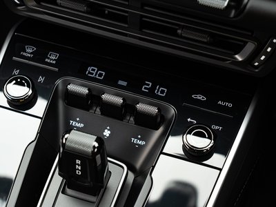 صورة مصغرة 79 لـ 2020 Porsche 911