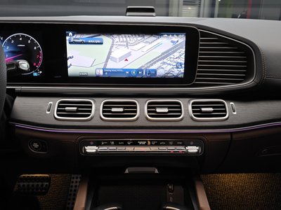 2025 Mercedes-BENZ GLS 缩略图 18