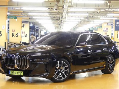 2025 BMW 7 SERIES — фото 1