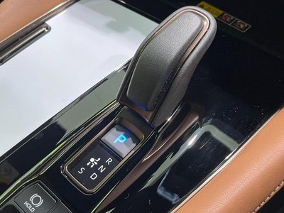 2025 Toyota VELLFIRE — миниатюра 24
