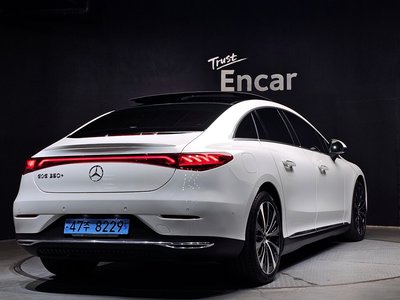 MERCEDES-BENZ EQE - 3