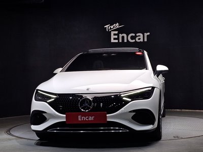 MERCEDES-BENZ EQE - 2