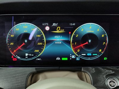 MERCEDES-BENZ CLS - 8