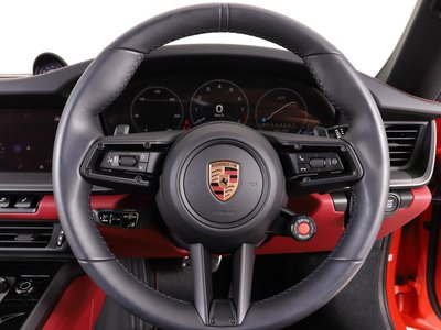 PORSCHE 911 - 9
