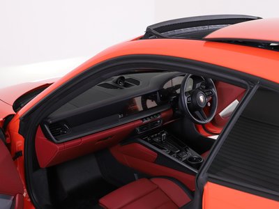 PORSCHE 911 - 7
