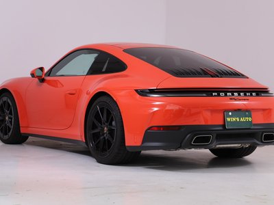 PORSCHE 911 - 4