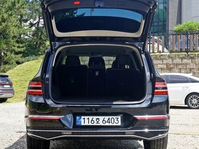 صورة 6 لـ 2025 Genesis GV80