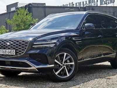 صورة 4 لـ 2025 Genesis GV80