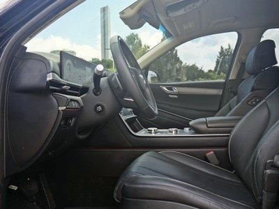 صورة 8 لـ 2025 Genesis GV80