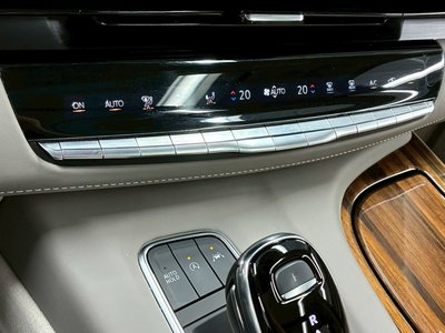2024 Cadillac ESCALADE — миниатюра 45