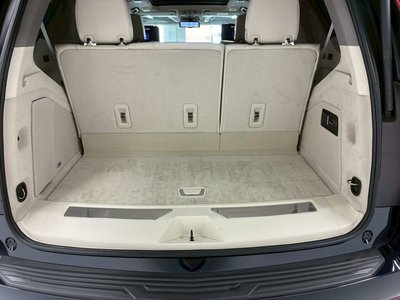 2024 Cadillac ESCALADE — миниатюра 71