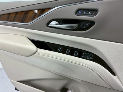 2024 Cadillac ESCALADE — миниатюра 25