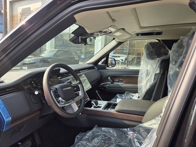 2026 LAND Rover RANGE ROVER photo 3