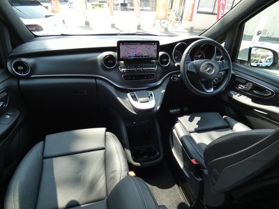 MERCEDES-BENZ V-CLASS - 4