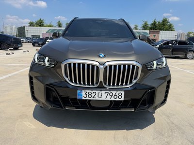 صورة 1 لـ 2026 BMW X5