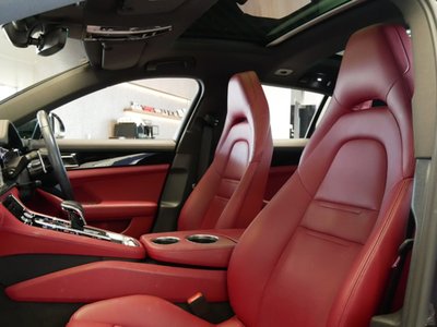 PORSCHE PANAMERA - 7