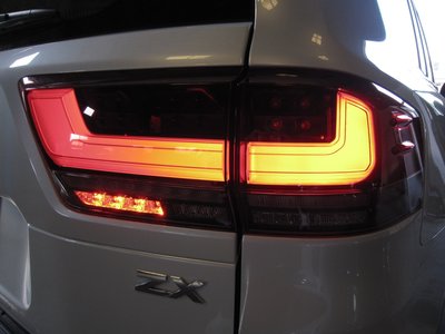 2023 Toyota LAND CRUISER 300 缩略图 23