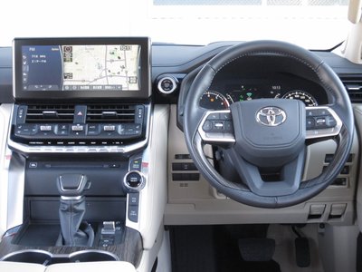 2023 Toyota LAND CRUISER 300 缩略图 28