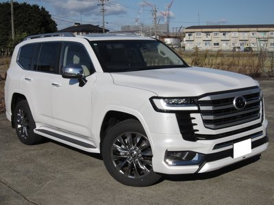 2023 Toyota LAND CRUISER 300 — фото 2