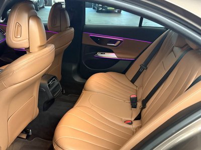 MERCEDES-BENZ E-CLASS - 10
