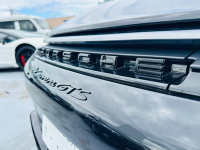 2025 Porsche 911 — миниатюра 32